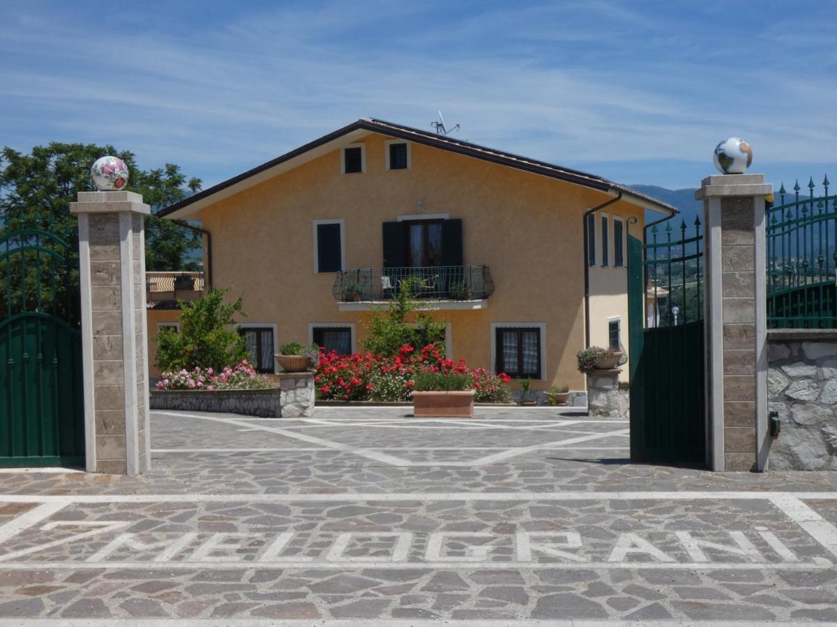 I Due Melograni Agriresort Tarano Exteriér fotografie